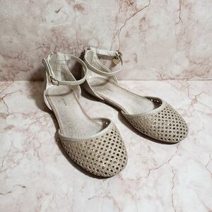 Stuart Weitzman ankle strap girls gold sandals size 4